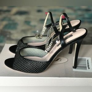 SJP by Sarah Jessica Parker Pivot Sandal 38.5